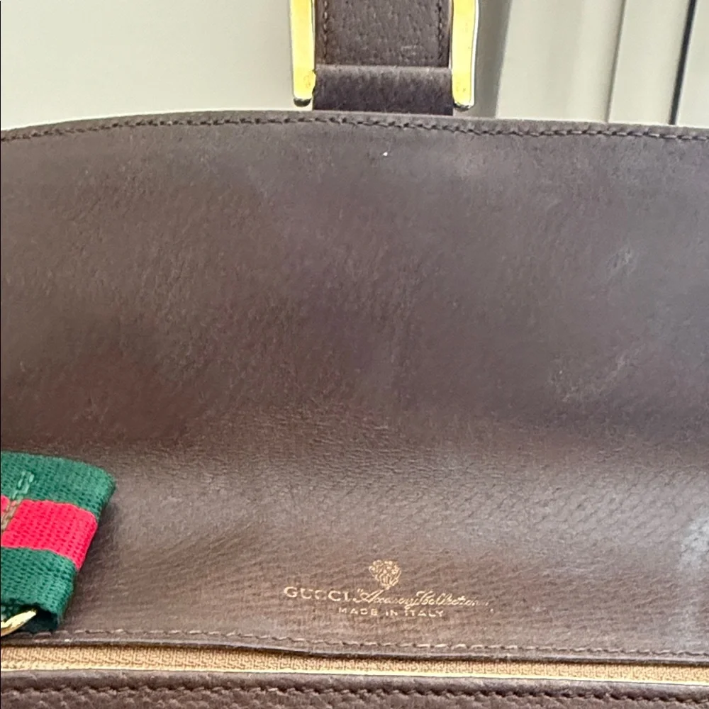 💚♥️Gucci Envelope Crossbody Bag with Brown Leather and Green-Red Web Strap - Picture 12 of 16